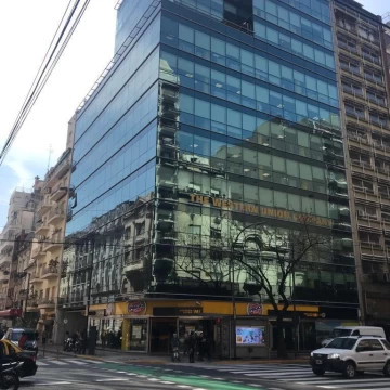 Oficina corporativa en Córdoba al 1600