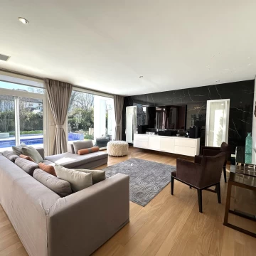 Casa en Venta -5 ambientes -Mayling Club de Campo