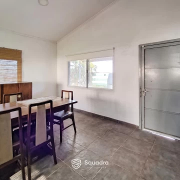1786565559.jpg