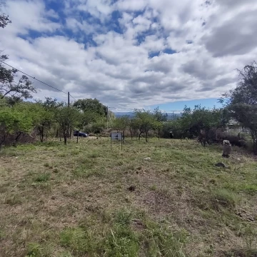 ROSSI BIENES RAICES VENDE TERRENO EN COSQUIN
