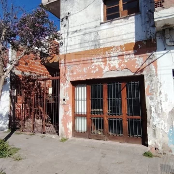 venta casa con local almirante brown