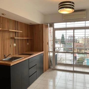 Alquiler - Departamento 2 ambientes con balcón - Villa Luro