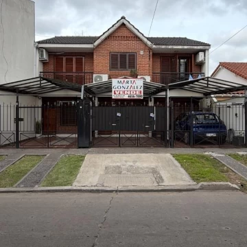 Duplex 3 ambientes venta Ramos Mejia