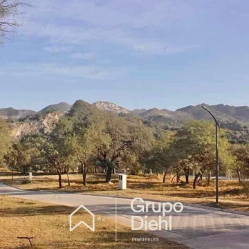 Lote con vistas de 460 m² EN VENTA, en Maitenes de La Deseada