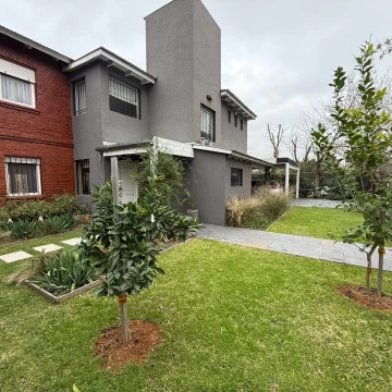 Casa en venta de 3 dormitorios en fisherton, Rosario
