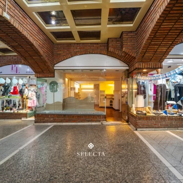 Local en venta en Galería Cervantes | 40 m² | Centro Córdoba | Rivera Indarte al 100