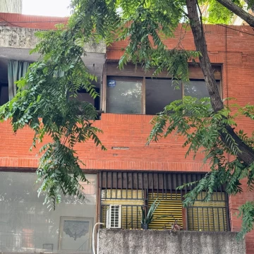 Venta Departamento a RECICLAR 3 Dormitorios con TERRAZA EXCLUSIVA Mendoza e Italia Rosario