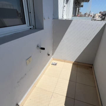 1786637840.jpg