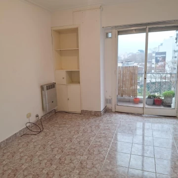 Venta de departamento en Villa Urquiza, 2 ambientes