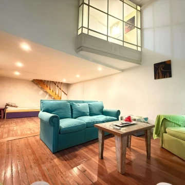 Venta Departamento tipo PH 3 ambientes San Telmo Patio