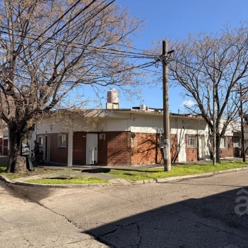 4 viviendas sobre lote de 225 m2 - Ideal Inversor