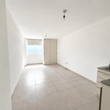 Departamento en Alquiler | 1 Dormitorio | Bº Güemes/Observatorio | Vista a la Calle