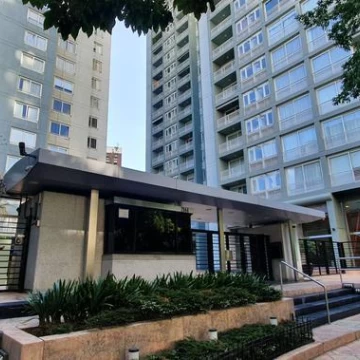 Venta en Torre Las Plazas  3 ambientes piso alto vista abierta y amenities Palermo