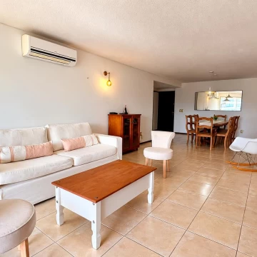 Venta Apartamento 3 Dormitorios Roosevelt Punta del Este.