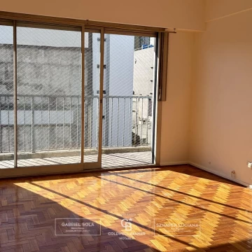 Venta departamento 2 ambientes en Balvanera