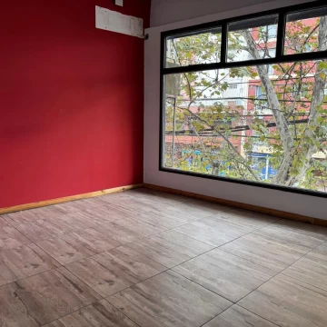 LOCAL EN ALQUILER-RAMOS MEJIA NORTE-PLANTA ALTA 123m2