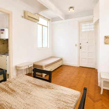 VENTA CON RENTA Departamento 2 ambientes amueblado IDEAL INVERSOR!