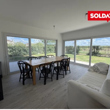 Departamento 4 ambientes en venta -  Distrito Zug Caamaño Pilar con jardín de 165 m²