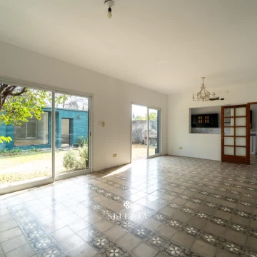 Casa en venta 3 dorm en Villa Belgrano | Patio, estudio y excelente ubicación