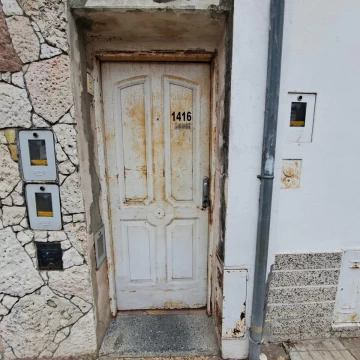 1786723976.jpg