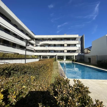 Venta Depto 4 Ambientes Premiun con 2 cocheras, Patio Privado y Balcón Aterrazado en Villa Sarmiento