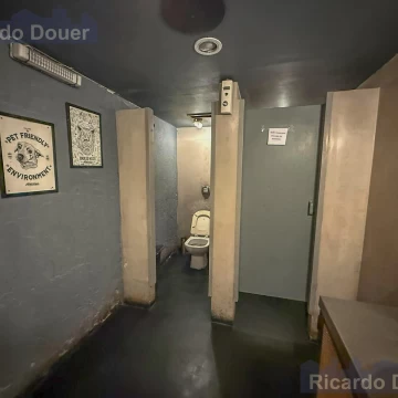1786724601.jpg