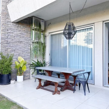 venta departamento 4 ambientes planta baja con jardin en Yoo Nordelta