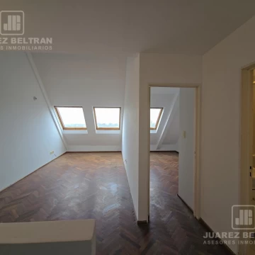 Depto tipo Loft - 1 dormitorio - Piso Alto - Luminoso