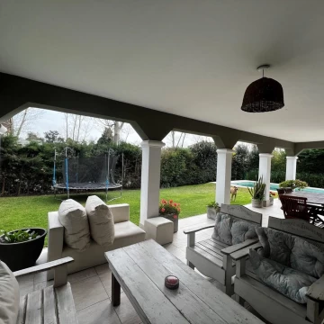 Casa a la venta en Solares del Talar