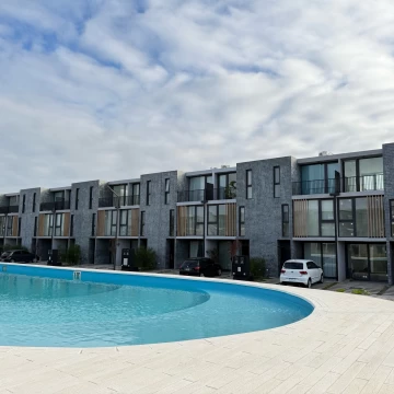 Sunny Tigre - Triplex 4 ambientes en venta a estrenar