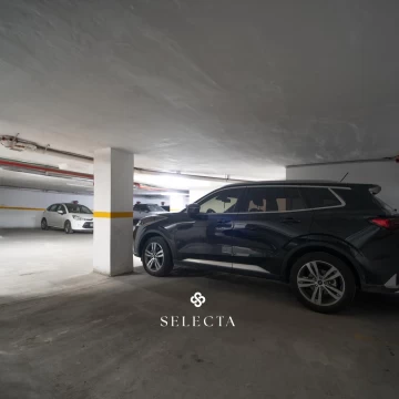 VENDO COCHERA   2 BAULERAS B° GRAL PAZ