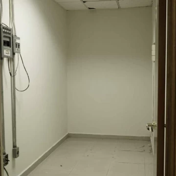 1786735056.jpg