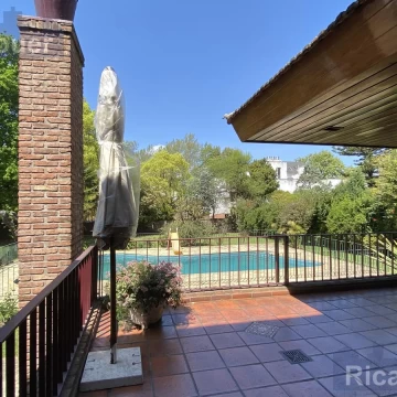1786735407.jpg
