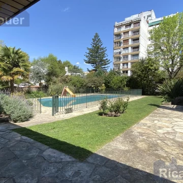 1786735409.jpg
