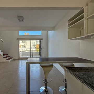 Departamento en alquiler 2 ambientes - duplex con balcon y parrilla en Sendero - Nordelta
