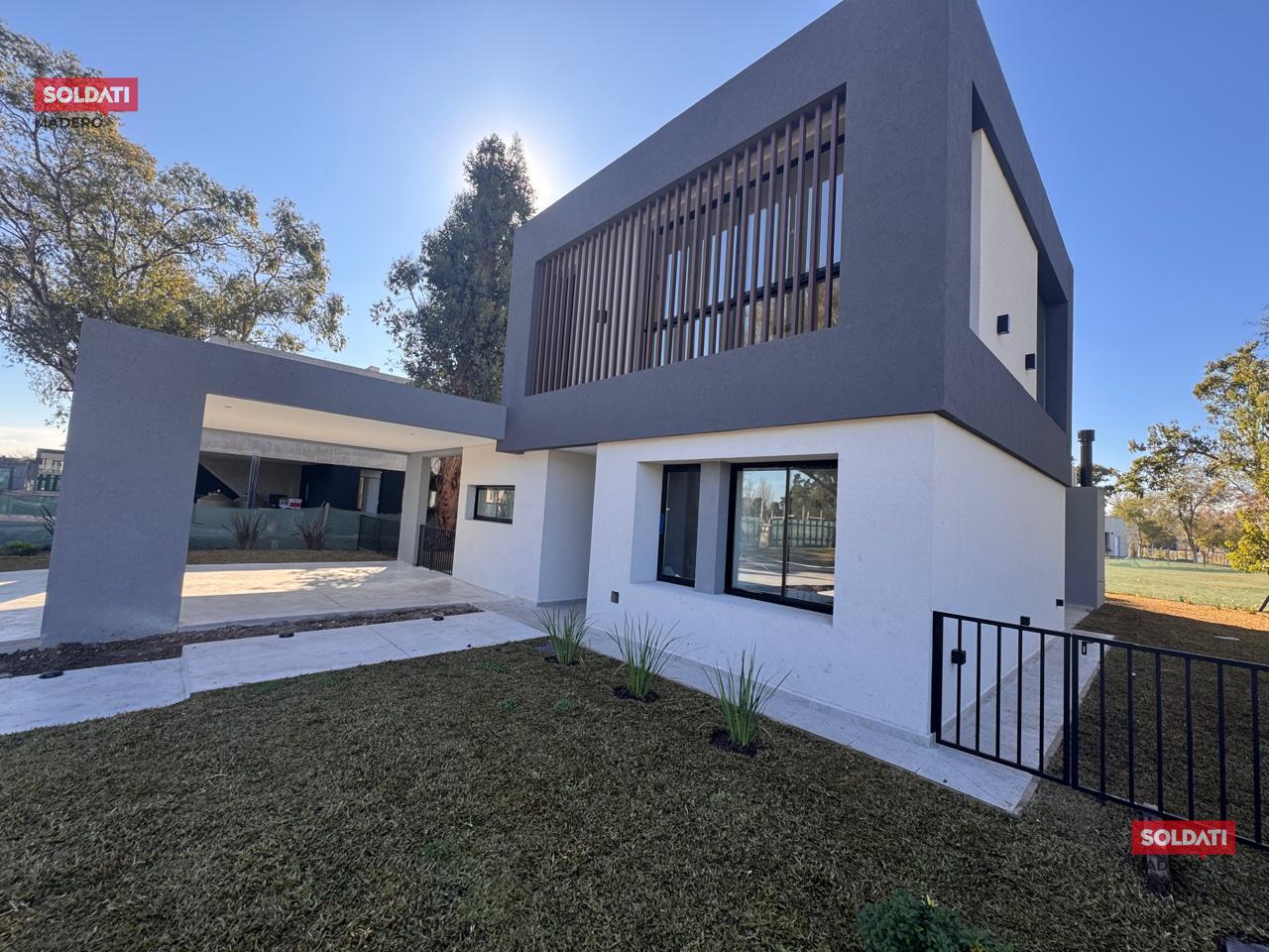 fachada lateral