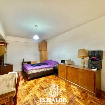Aguero y Arenales - Monoamb con cocina y lavadero - Venta - Recoleta