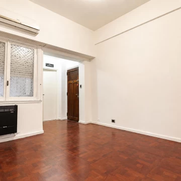 Venta 2 Ambientes en Recoleta 
