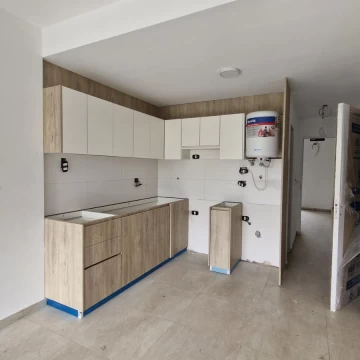 VENTA DEPARTAMENTO 2 AMBIENTES A ESTRENAR CON BALCON EN HAEDO
