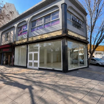 Local en Av. San Martin al 2292