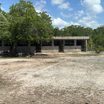Terreno en Venta en Playa del Carmen