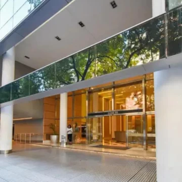 Alquiler Oficina 1 ambiente  dividido en Belgrano Seguridad 24 hs Olazabal y Libertador