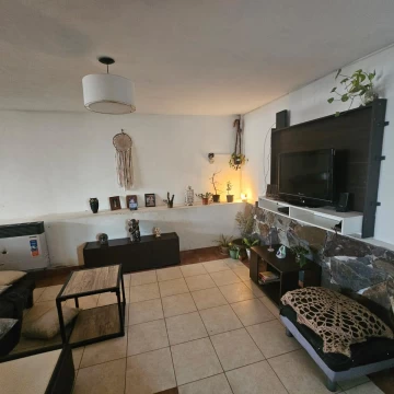 Casan en  Venta en la Calera - Julio Cortazar al 200 -  B° Altos de la Calera