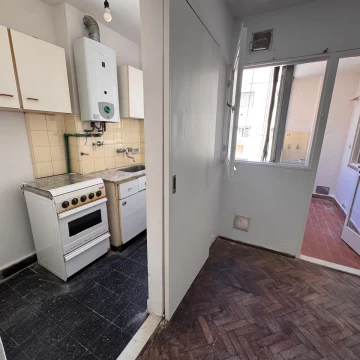 Venta Departamento 1 dormitorio Facultades Av. Pellegrini Centro Rosario Apto Credito