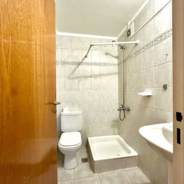 1787074030.jpg