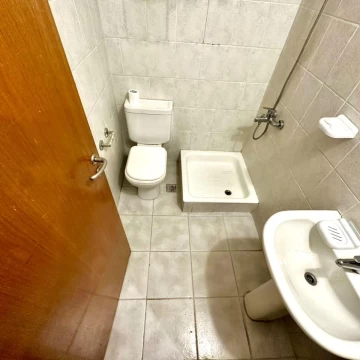 1787074030.jpg