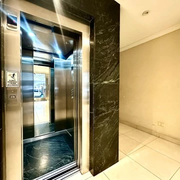 1787074032.jpg