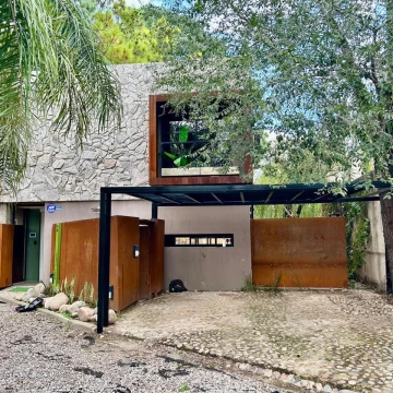 Casa en HOUSING, a estrenar en villa belgrano; 2 dormit mas escrit.145m2