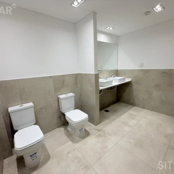 1787077736.jpg