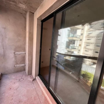 1787077772.jpg
